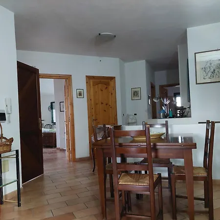 아파트 Orthilippa Giardino *